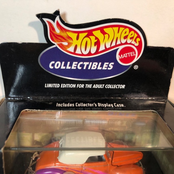 Vintage 1998 Hot Wheels Collectibles 1/64 Diecast Orange 1940 Ford Convertible - Picture 4 of 7